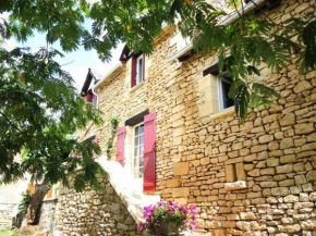 Maison Périgourdine avec jardin, à 5 km de Sarlat, 2 chambres, équipements bébé, animaux acceptés - FR-1-616-58